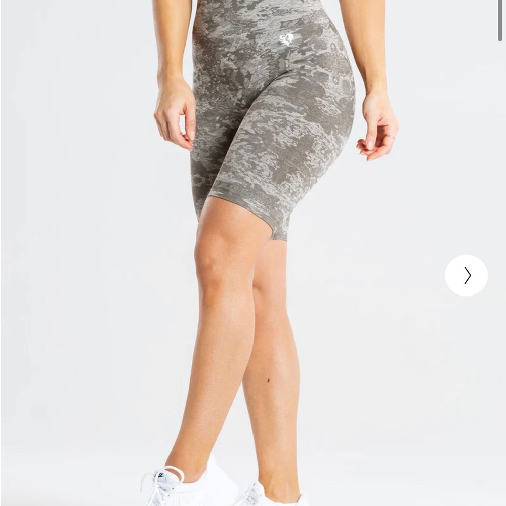 Women’s best seamless gym shorts